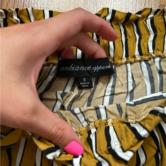 Yellow Striped Flowy Summer Shorts with Pockets - Picture 3 of 4